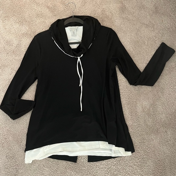 Black Multiples tunic top with unique button and hidden back panel - Picture 1 of 5
